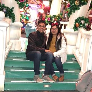 Meet your Posher, Leslie